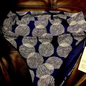 Knix Swim “Your Bondi Bottom” High Rise. Size Medium NWT